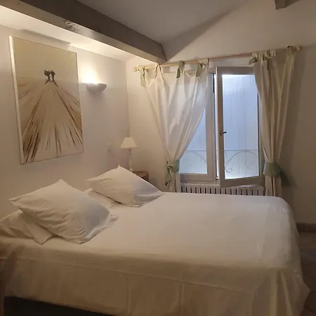 émeraude Villa *